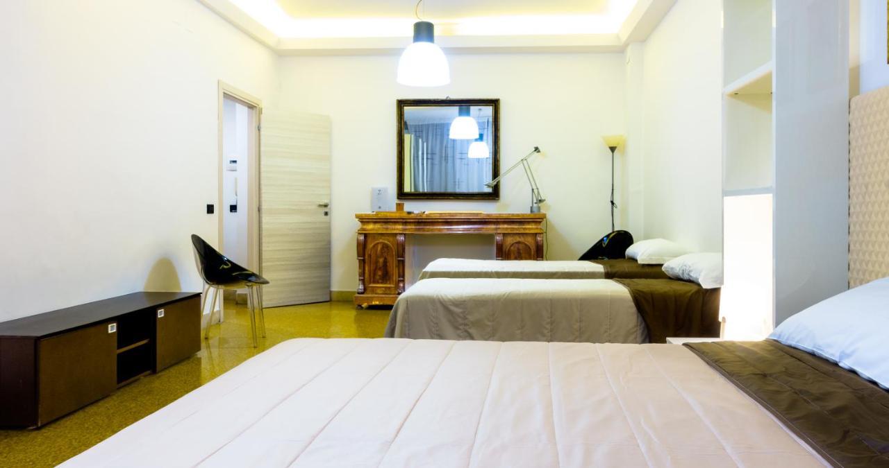 Suite In Center ปาแลร์โม ภายนอก รูปภาพ