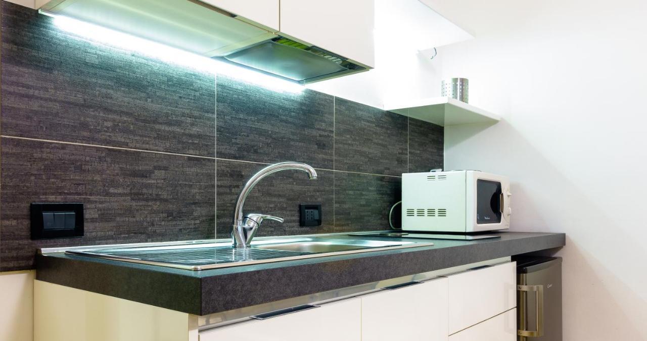 Suite In Center ปาแลร์โม ภายนอก รูปภาพ