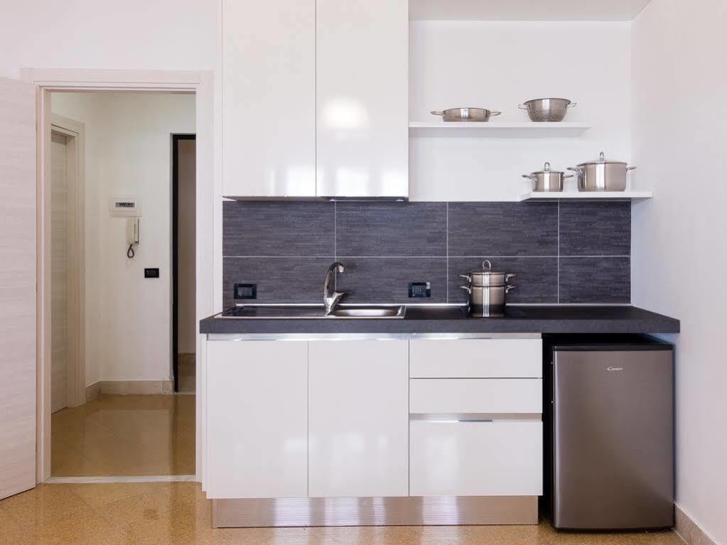 Suite In Center ปาแลร์โม ภายนอก รูปภาพ